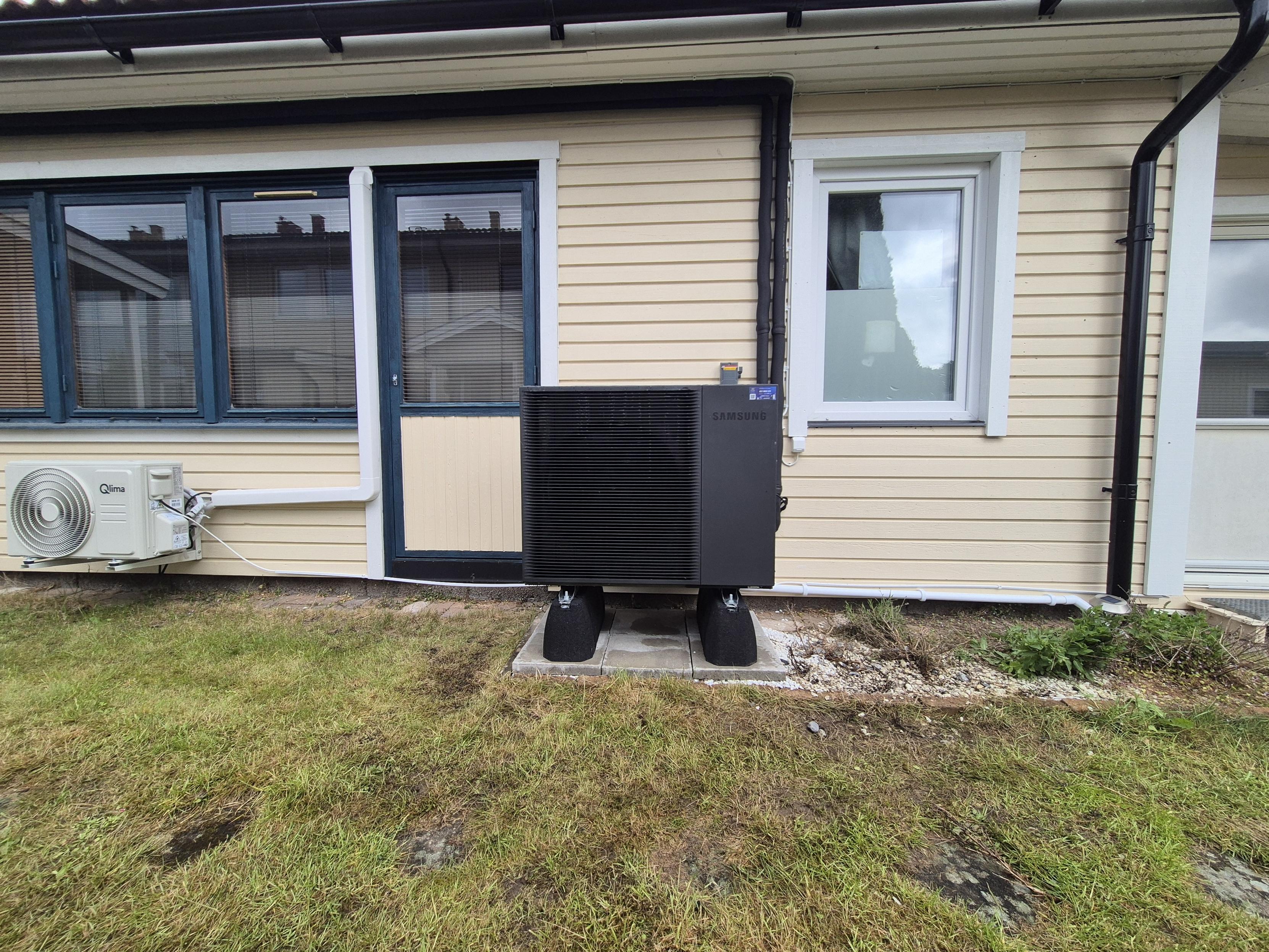 Installation av Samsung luft/vatten-värmepump R290, 5 kW i Kållered
